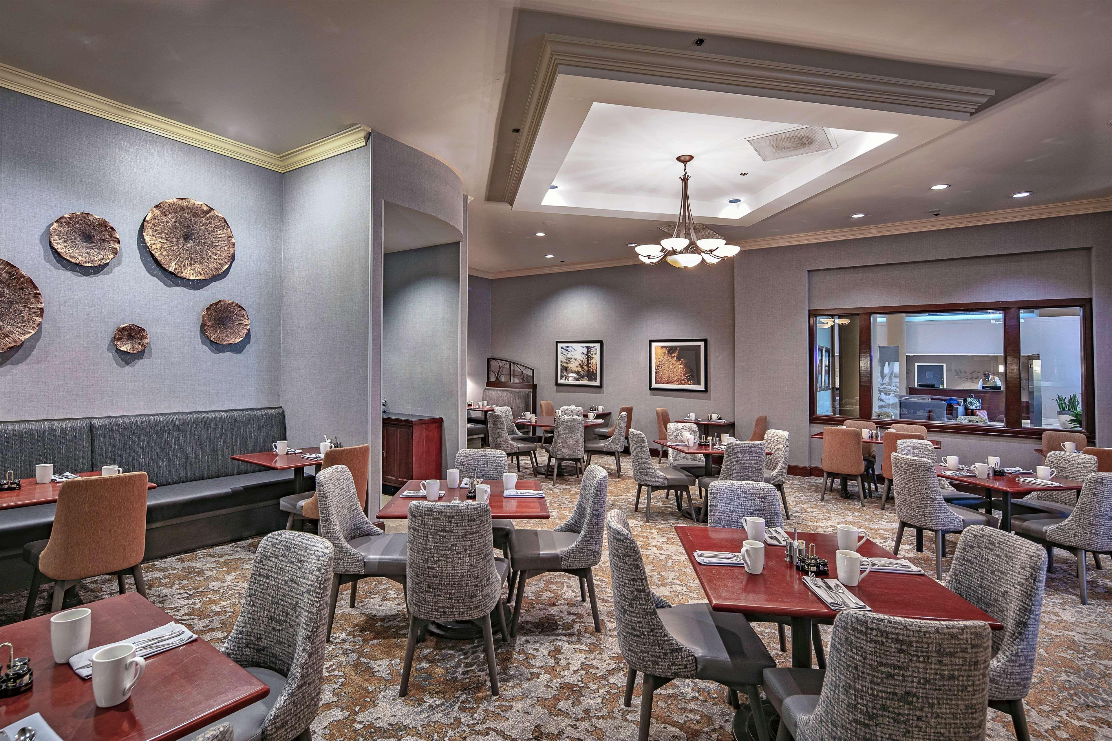 מלון Hilton Sacramento Arden West מראה חיצוני תמונה