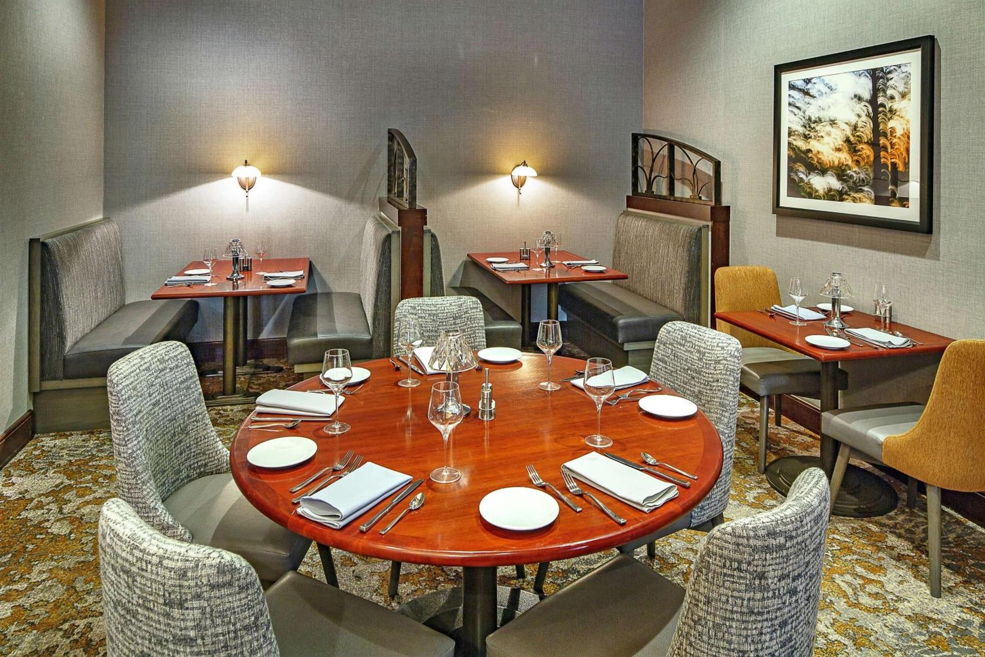 מלון Hilton Sacramento Arden West מראה חיצוני תמונה