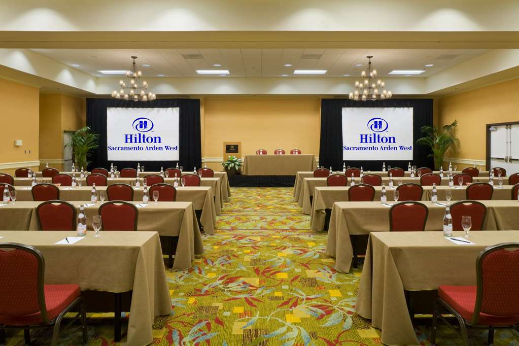 מלון Hilton Sacramento Arden West מתקנים תמונה